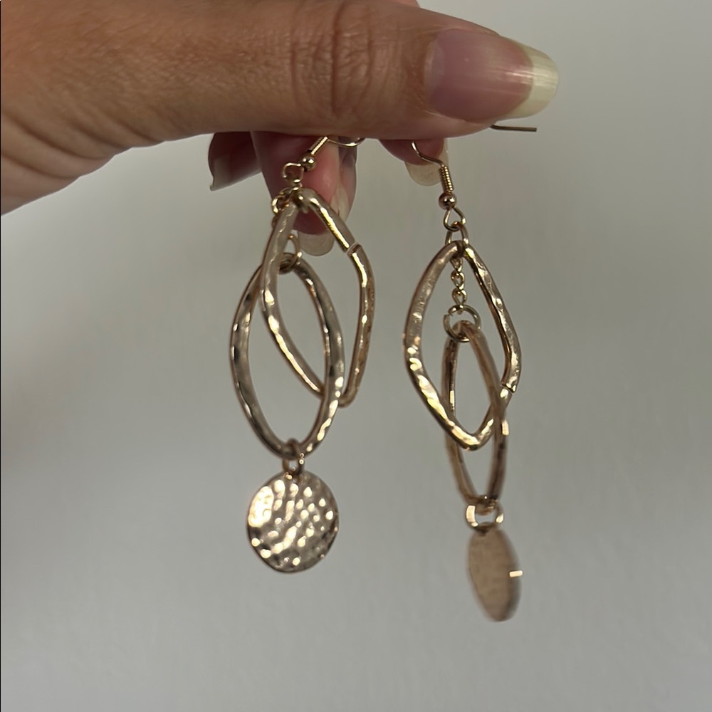 Elegant Gold Dangle Earrings
